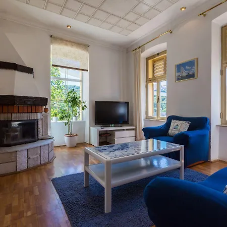 Mediterranes Nur 500 Meter Zum Mit Blick Auf Den Fluss Dubracina アパート *